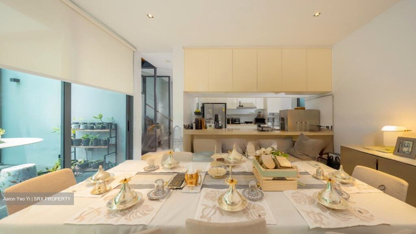 Cosford Road (D17), Terrace #477783531